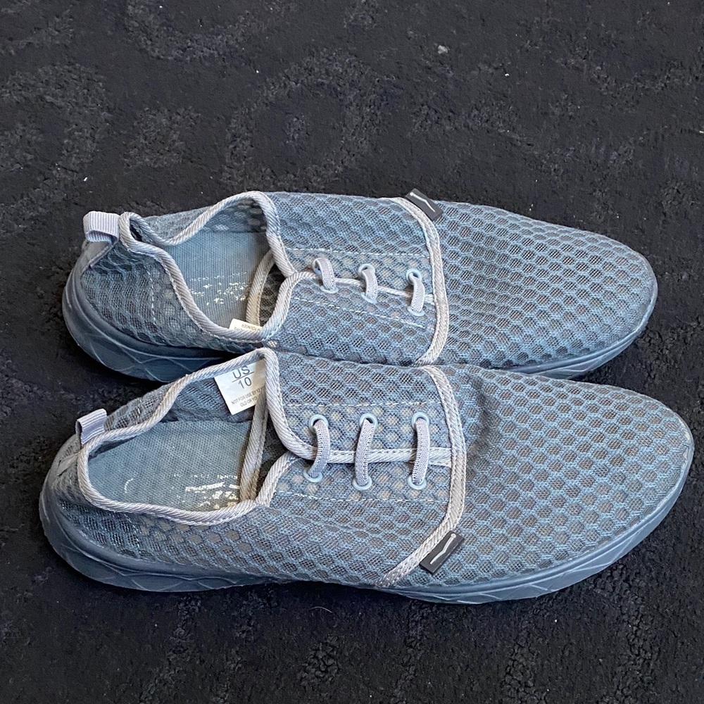 S 10 Light Blue Athletic Shoes for Women